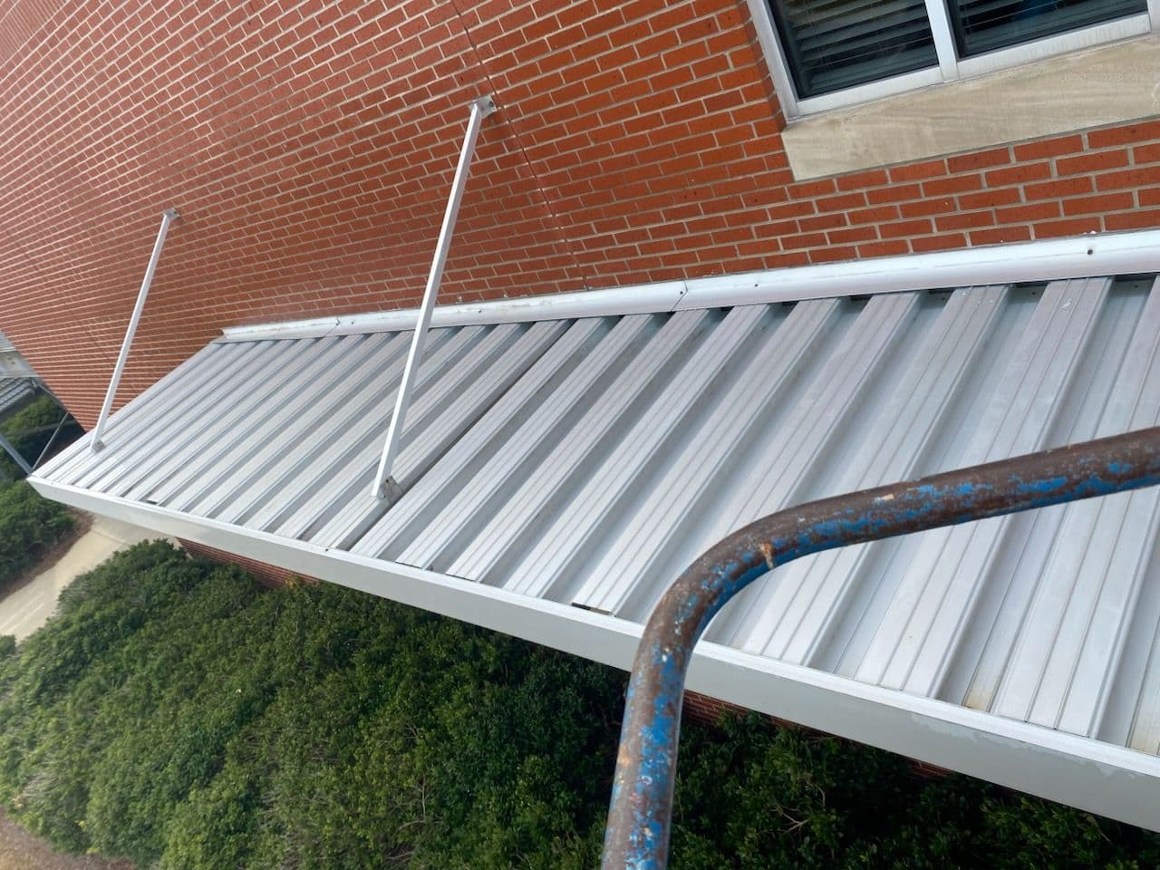 Gallery photos for Awning Transformation with Expert Cleaning: Image #1